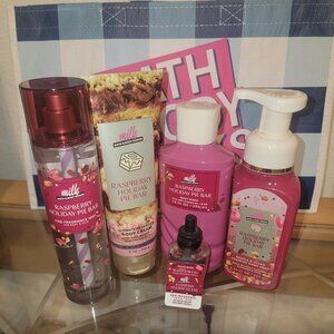 🎉 BATH & BODY WORKS X MILKBAR RASPBERRY HOLIDAY PIE BAR Collection Set Bundle